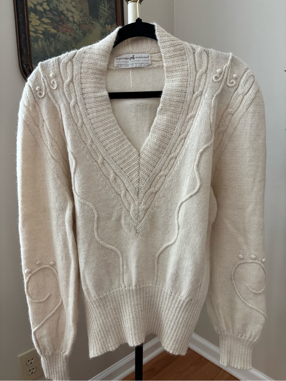 Vintage Peruvian Connection 100% Alpaca V-Neck Sweater Scroll Embroidery Cream